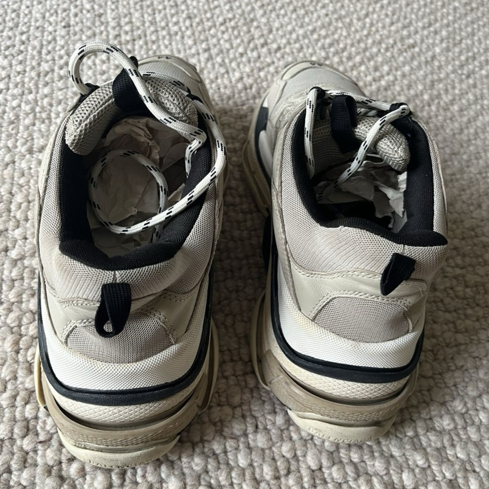 Balenciaga Triple S Neutral Sneakers - Picture 5 of 9